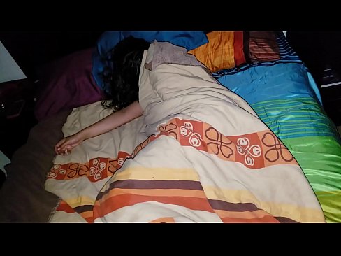 ❤️ Stedbarn skælder sin unge stedmor ud, mens hun sover. ️❌ Porno at da.pornpictureshq.ru